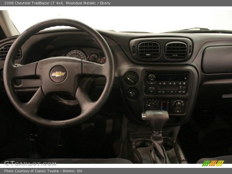 Moondust Metallic / Ebony 2008 Chevrolet TrailBlazer LT 4x4