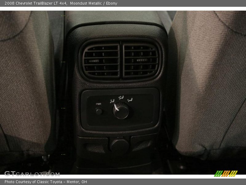 Moondust Metallic / Ebony 2008 Chevrolet TrailBlazer LT 4x4