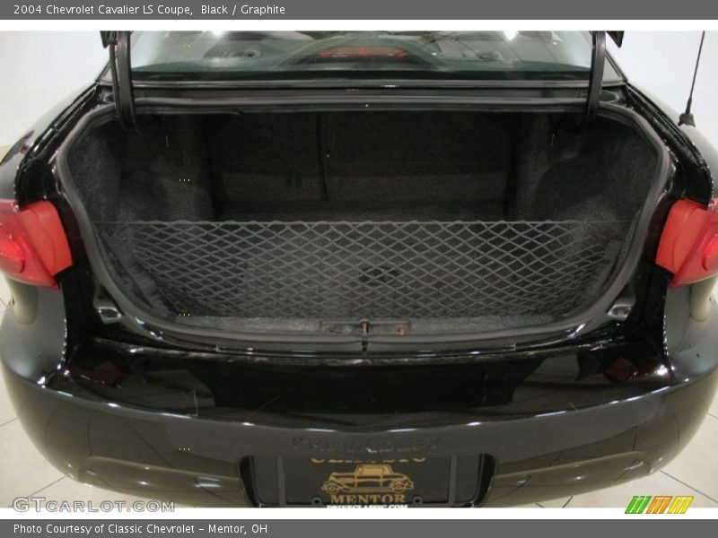 Black / Graphite 2004 Chevrolet Cavalier LS Coupe
