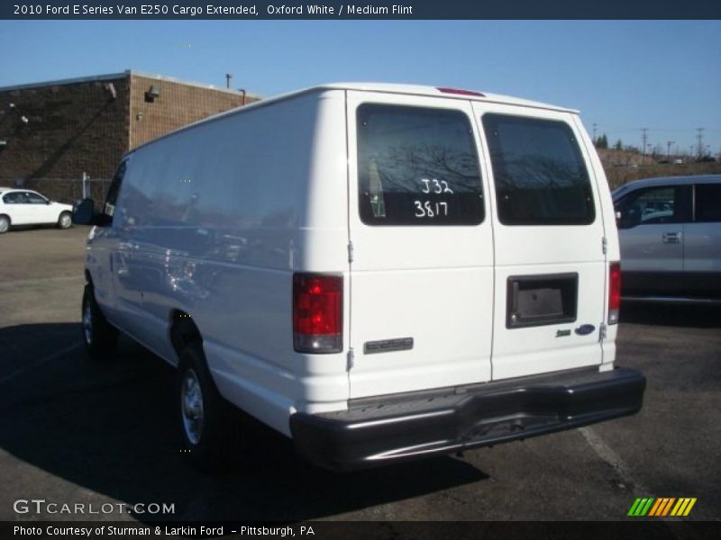 Oxford White / Medium Flint 2010 Ford E Series Van E250 Cargo Extended