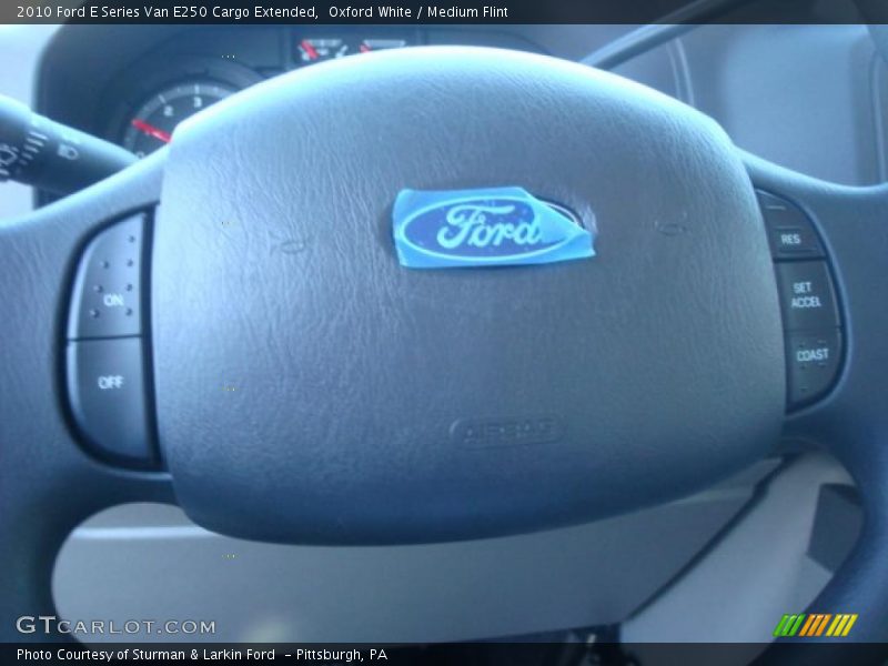 Oxford White / Medium Flint 2010 Ford E Series Van E250 Cargo Extended