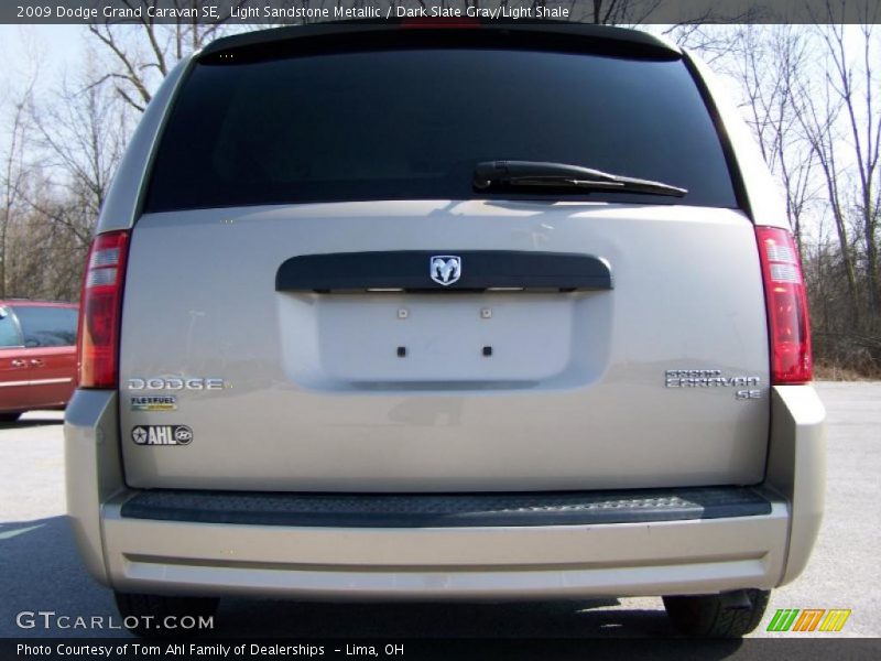 Light Sandstone Metallic / Dark Slate Gray/Light Shale 2009 Dodge Grand Caravan SE