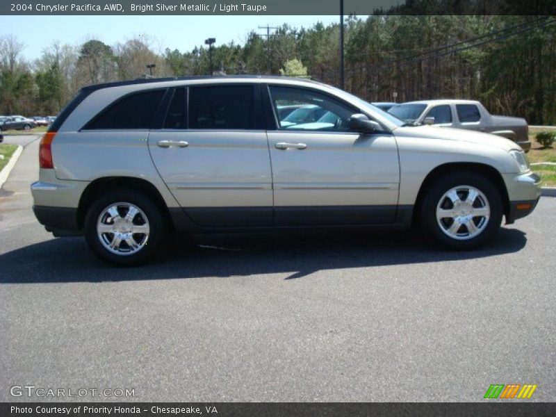 Bright Silver Metallic / Light Taupe 2004 Chrysler Pacifica AWD