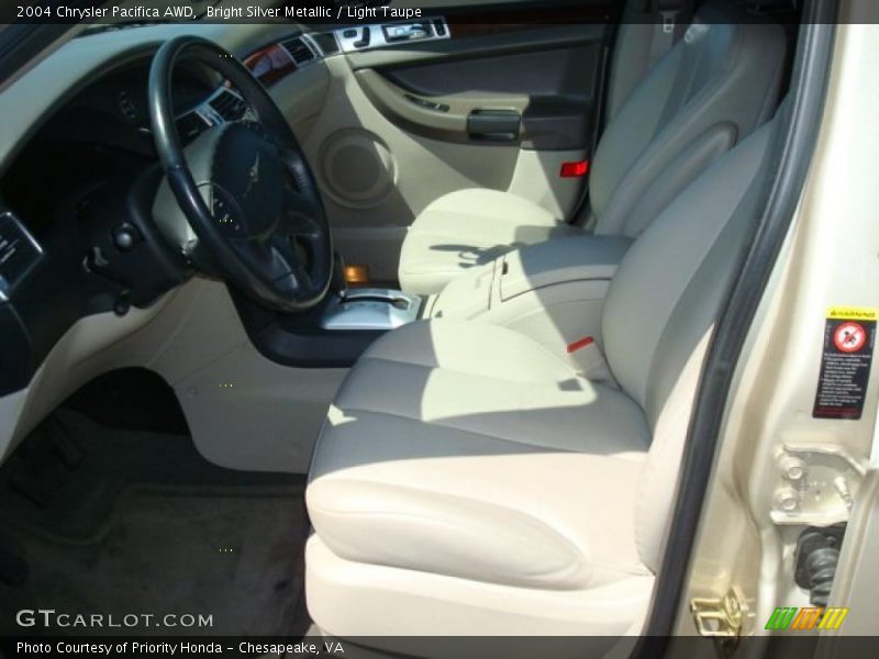Bright Silver Metallic / Light Taupe 2004 Chrysler Pacifica AWD