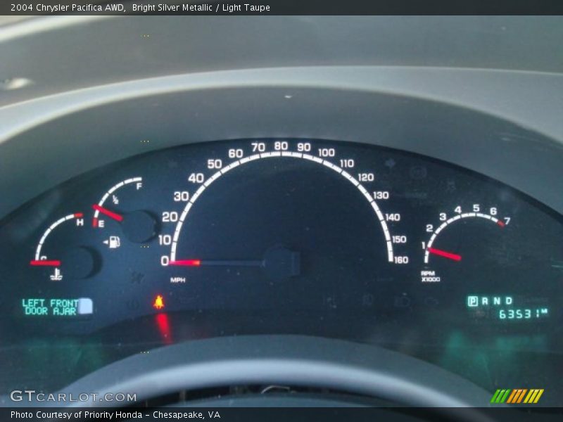 Bright Silver Metallic / Light Taupe 2004 Chrysler Pacifica AWD