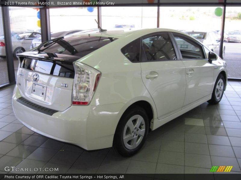 Blizzard White Pearl / Misty Gray 2010 Toyota Prius Hybrid III