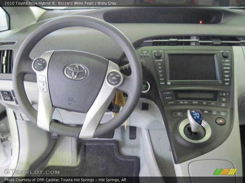 Blizzard White Pearl / Misty Gray 2010 Toyota Prius Hybrid III