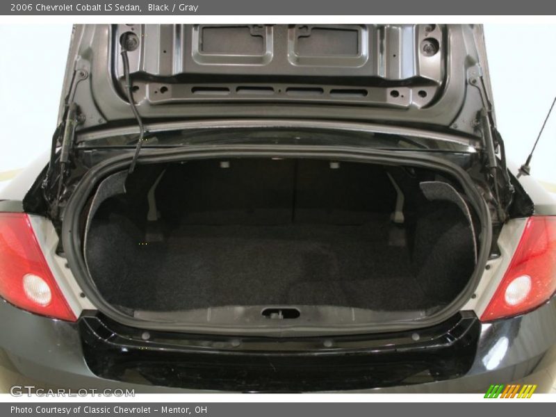 Black / Gray 2006 Chevrolet Cobalt LS Sedan