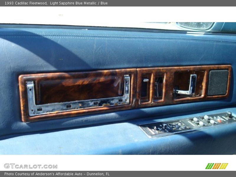 Light Sapphire Blue Metallic / Blue 1993 Cadillac Fleetwood