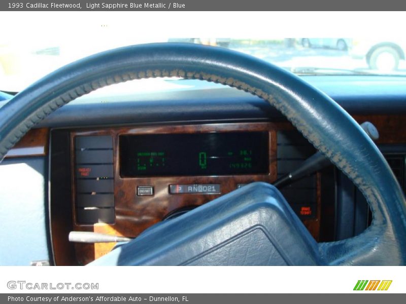 Light Sapphire Blue Metallic / Blue 1993 Cadillac Fleetwood