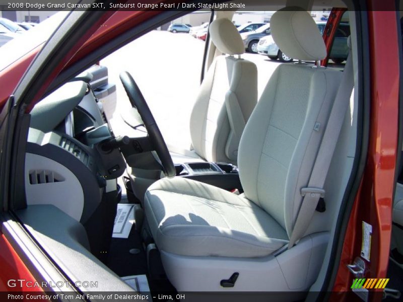 Sunburst Orange Pearl / Dark Slate/Light Shale 2008 Dodge Grand Caravan SXT