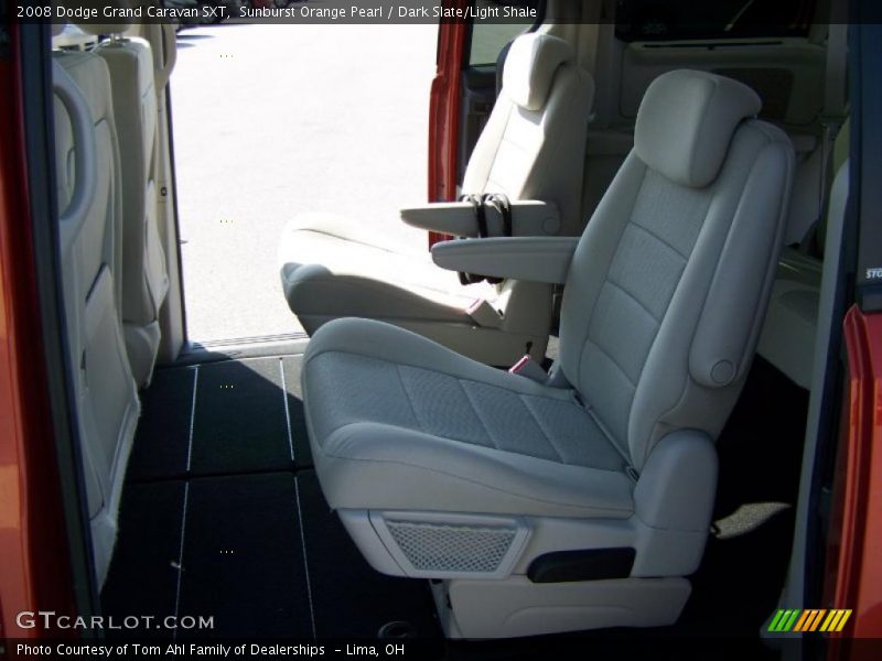 Sunburst Orange Pearl / Dark Slate/Light Shale 2008 Dodge Grand Caravan SXT