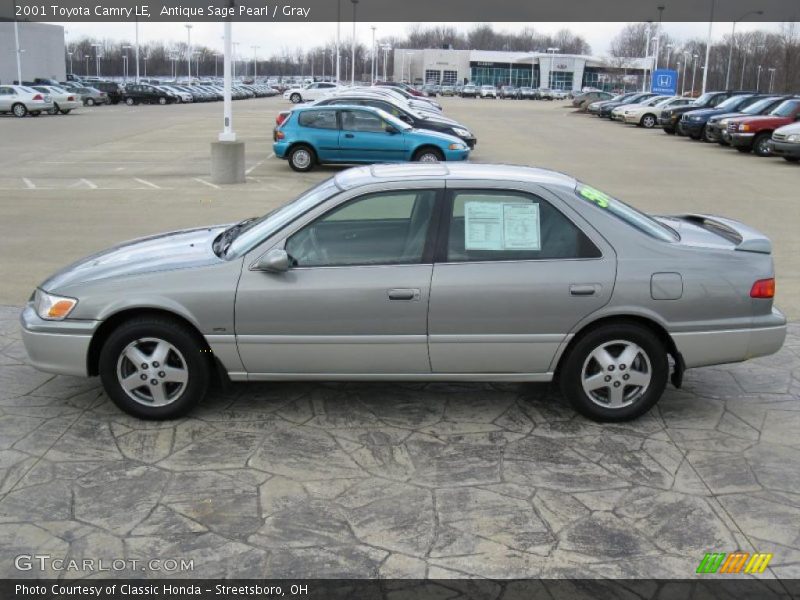 Antique Sage Pearl / Gray 2001 Toyota Camry LE