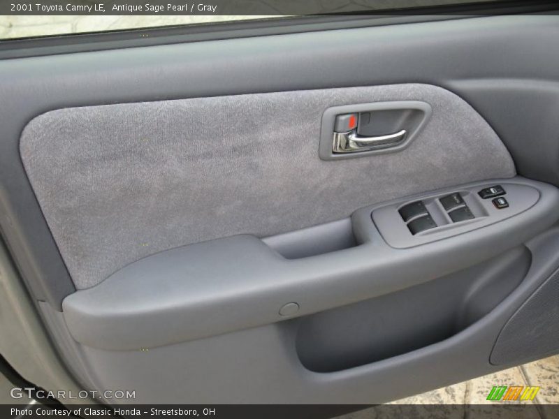 Antique Sage Pearl / Gray 2001 Toyota Camry LE