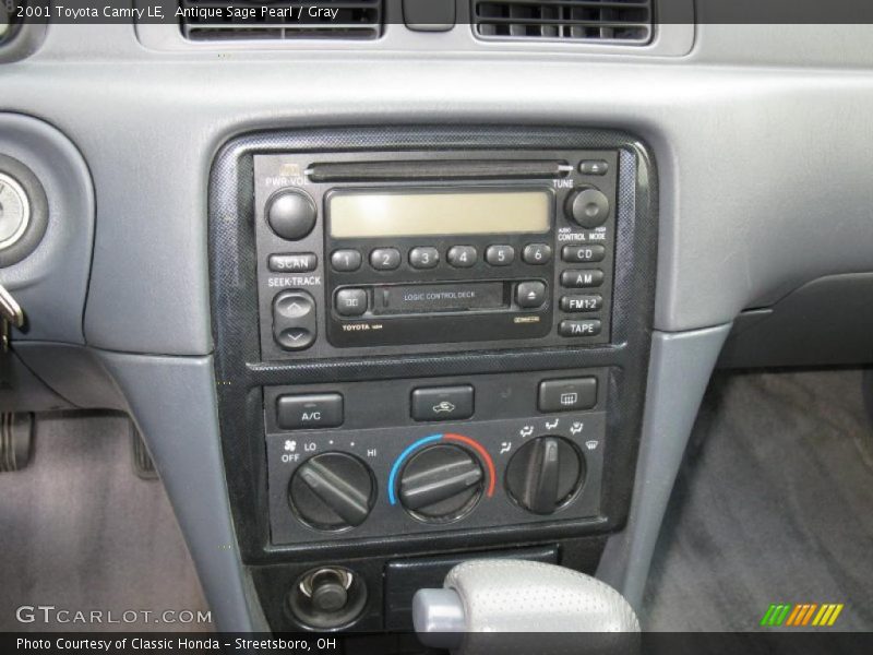 Antique Sage Pearl / Gray 2001 Toyota Camry LE
