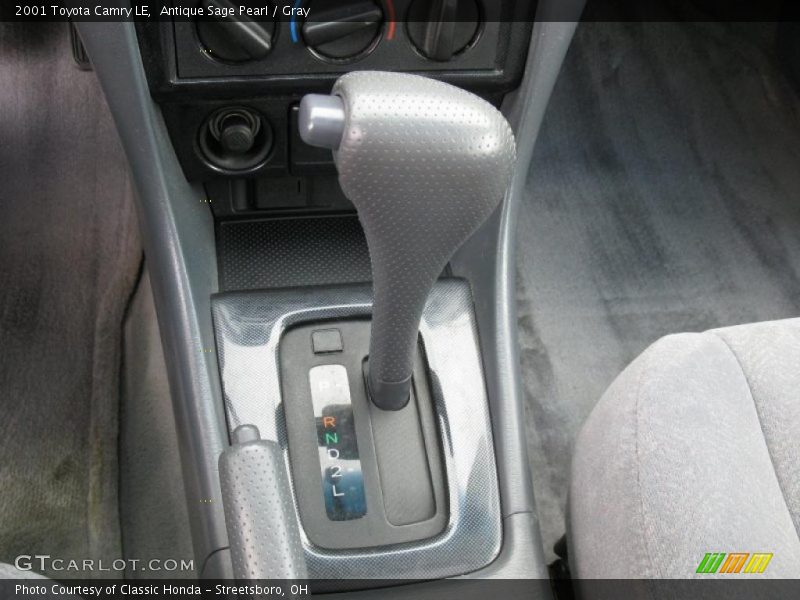 Antique Sage Pearl / Gray 2001 Toyota Camry LE