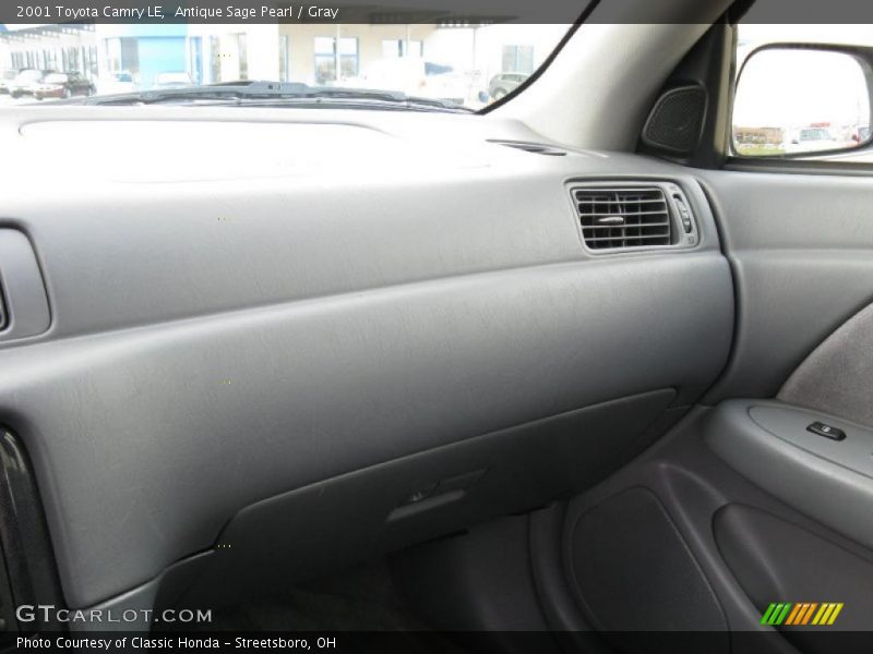 Antique Sage Pearl / Gray 2001 Toyota Camry LE