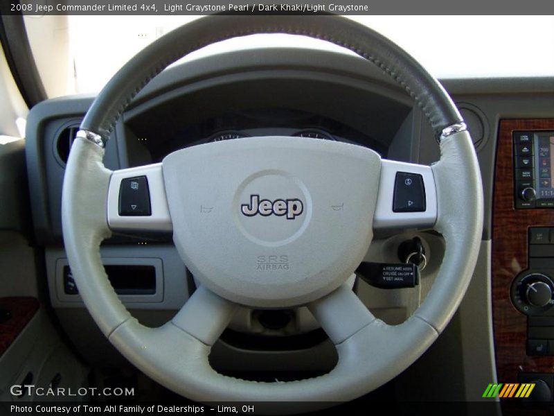 Light Graystone Pearl / Dark Khaki/Light Graystone 2008 Jeep Commander Limited 4x4