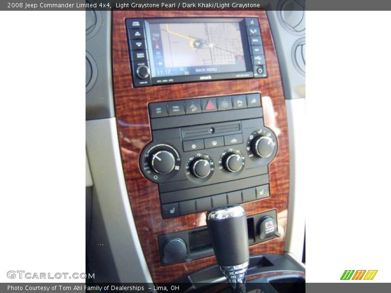 Light Graystone Pearl / Dark Khaki/Light Graystone 2008 Jeep Commander Limited 4x4