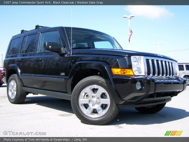 Black Clearcoat / Medium Slate Gray 2007 Jeep Commander Sport 4x4