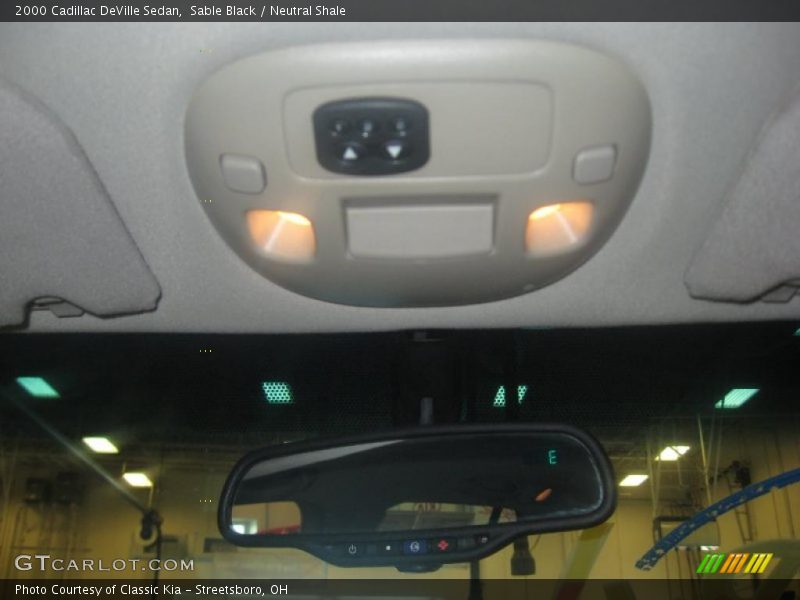 Sable Black / Neutral Shale 2000 Cadillac DeVille Sedan