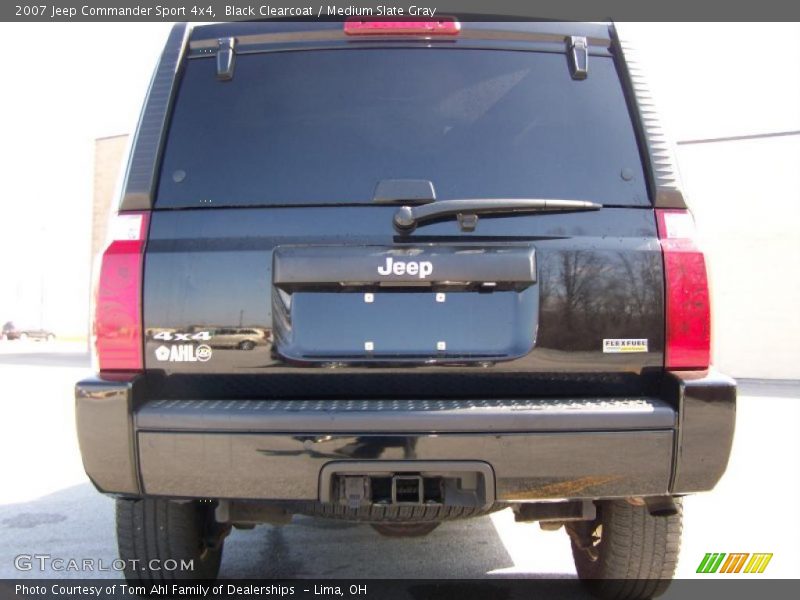 Black Clearcoat / Medium Slate Gray 2007 Jeep Commander Sport 4x4
