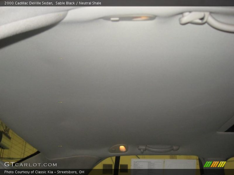 Sable Black / Neutral Shale 2000 Cadillac DeVille Sedan