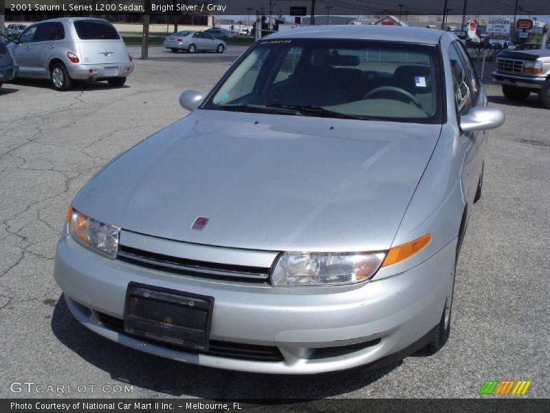 Bright Silver / Gray 2001 Saturn L Series L200 Sedan