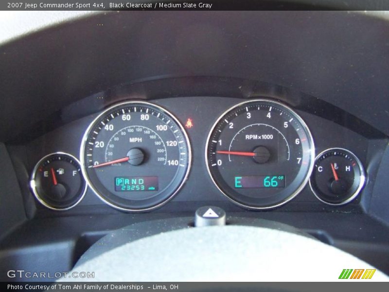 Black Clearcoat / Medium Slate Gray 2007 Jeep Commander Sport 4x4