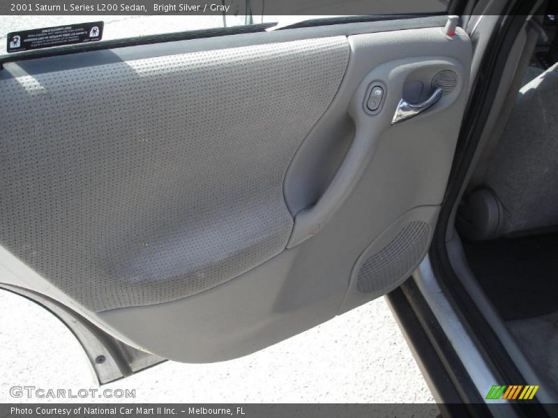 Bright Silver / Gray 2001 Saturn L Series L200 Sedan