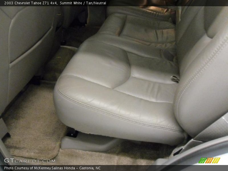 Summit White / Tan/Neutral 2003 Chevrolet Tahoe Z71 4x4