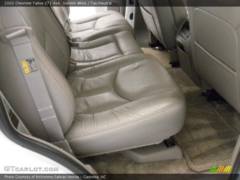 Summit White / Tan/Neutral 2003 Chevrolet Tahoe Z71 4x4