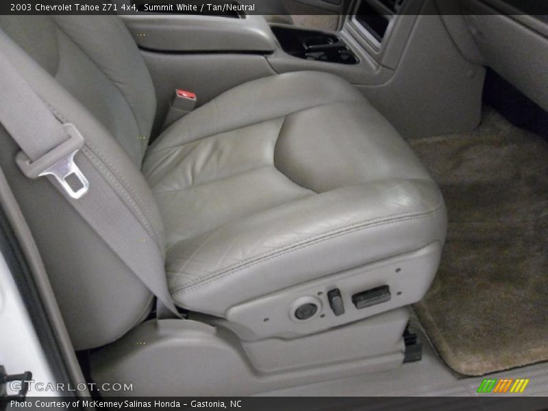 Summit White / Tan/Neutral 2003 Chevrolet Tahoe Z71 4x4