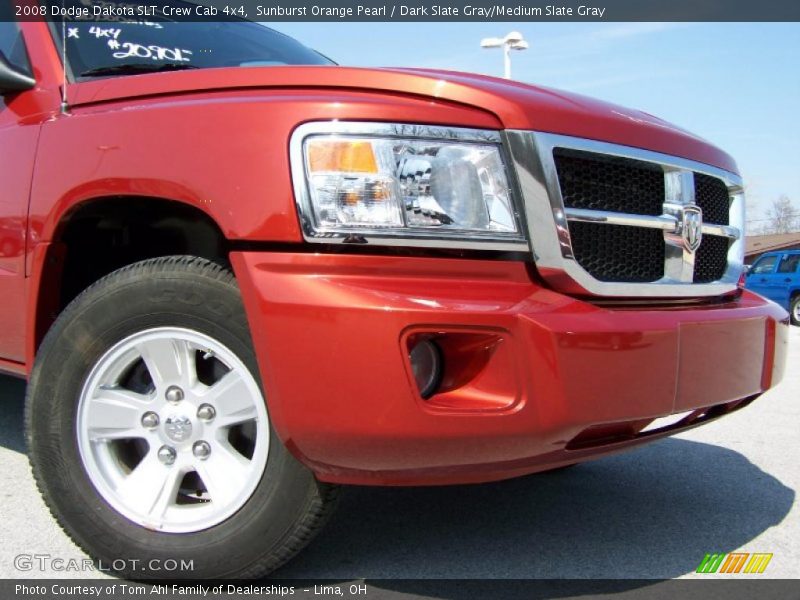 Sunburst Orange Pearl / Dark Slate Gray/Medium Slate Gray 2008 Dodge Dakota SLT Crew Cab 4x4