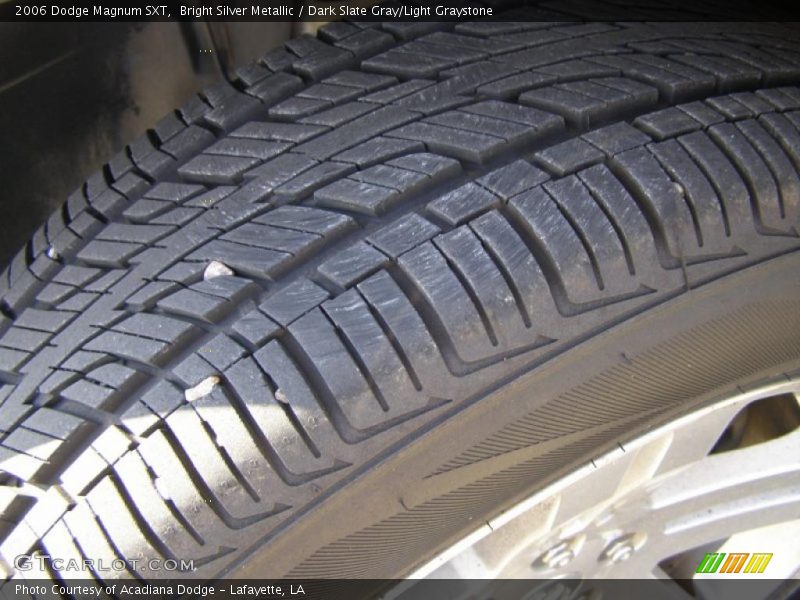 Bright Silver Metallic / Dark Slate Gray/Light Graystone 2006 Dodge Magnum SXT