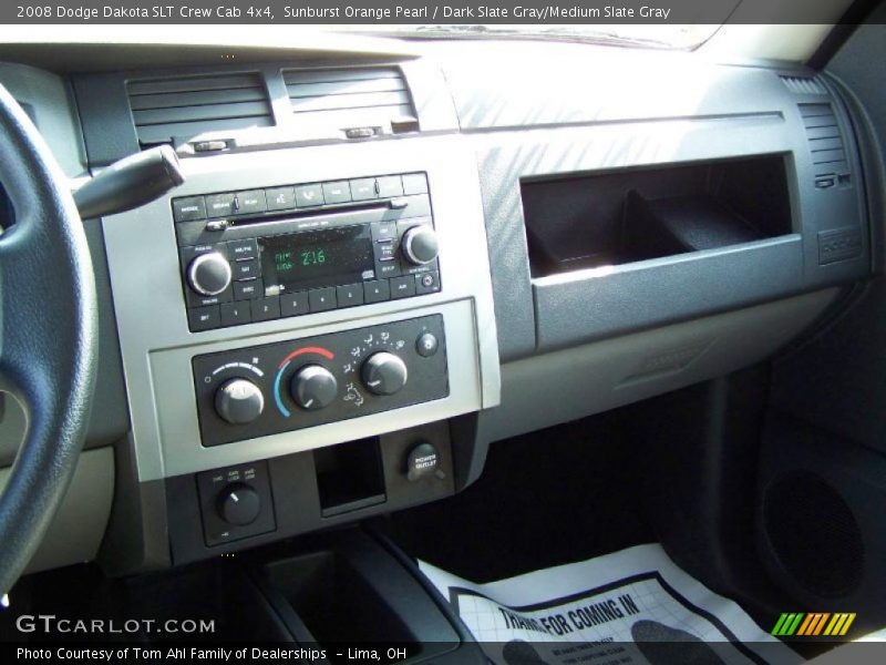Sunburst Orange Pearl / Dark Slate Gray/Medium Slate Gray 2008 Dodge Dakota SLT Crew Cab 4x4