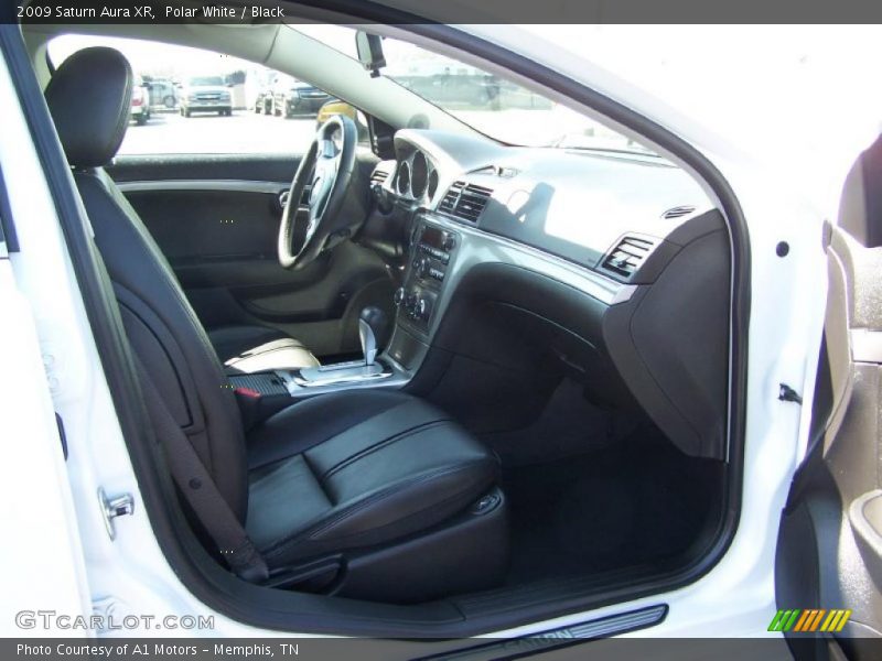 Polar White / Black 2009 Saturn Aura XR