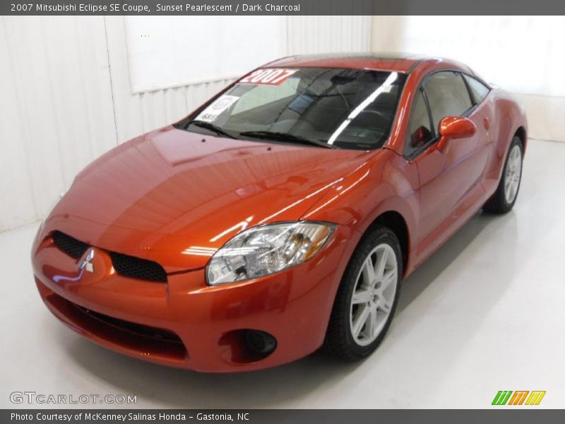 Sunset Pearlescent / Dark Charcoal 2007 Mitsubishi Eclipse SE Coupe