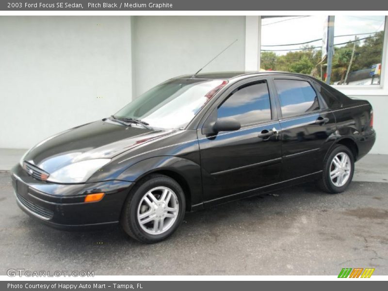 Pitch Black / Medium Graphite 2003 Ford Focus SE Sedan