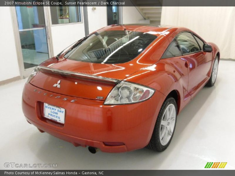 Sunset Pearlescent / Dark Charcoal 2007 Mitsubishi Eclipse SE Coupe