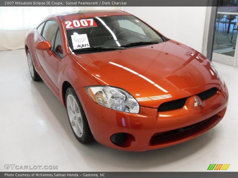 Sunset Pearlescent / Dark Charcoal 2007 Mitsubishi Eclipse SE Coupe