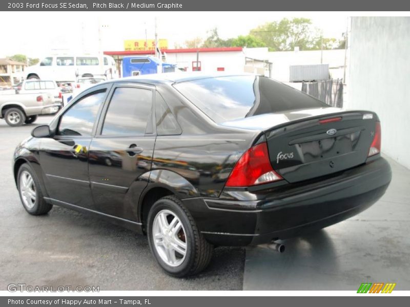 Pitch Black / Medium Graphite 2003 Ford Focus SE Sedan