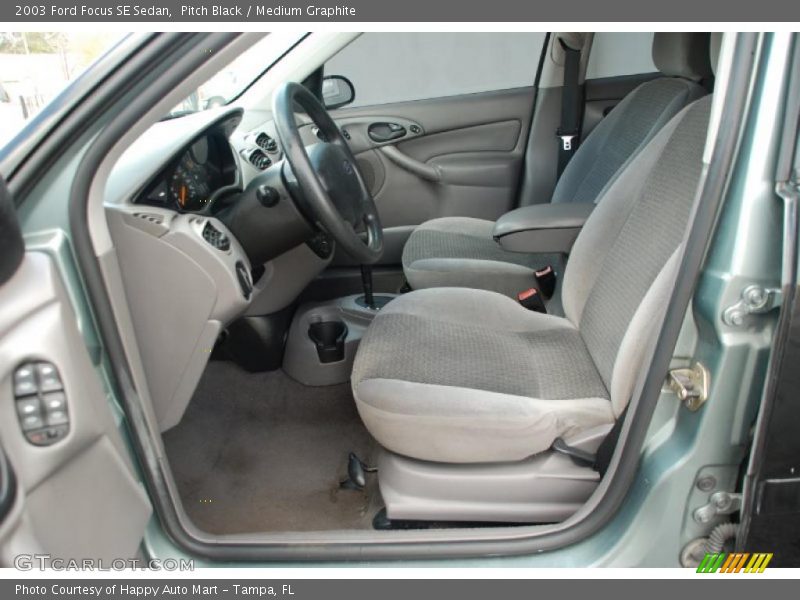 Pitch Black / Medium Graphite 2003 Ford Focus SE Sedan