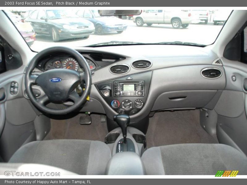 Pitch Black / Medium Graphite 2003 Ford Focus SE Sedan