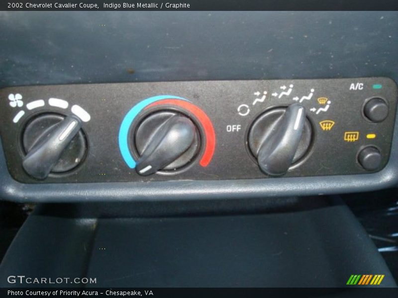 Indigo Blue Metallic / Graphite 2002 Chevrolet Cavalier Coupe