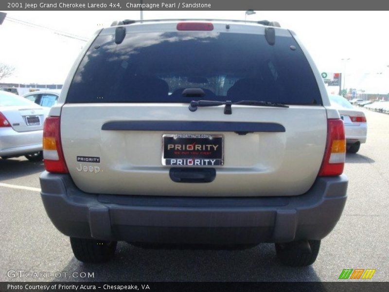 Champagne Pearl / Sandstone 2001 Jeep Grand Cherokee Laredo 4x4
