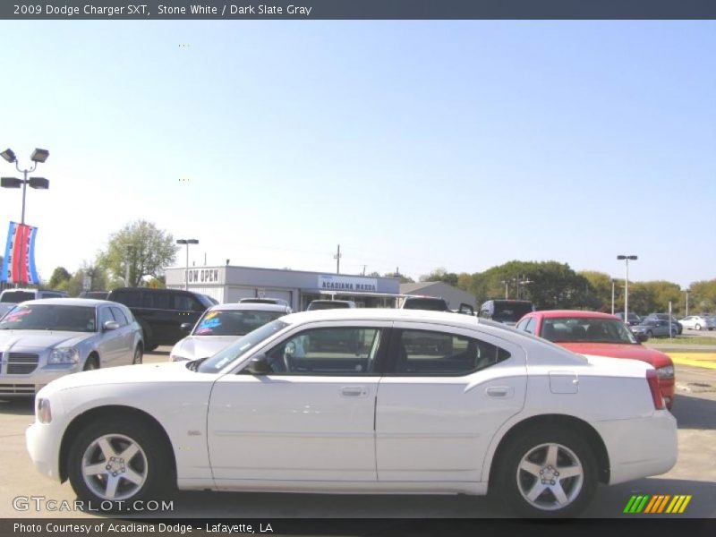 Stone White / Dark Slate Gray 2009 Dodge Charger SXT