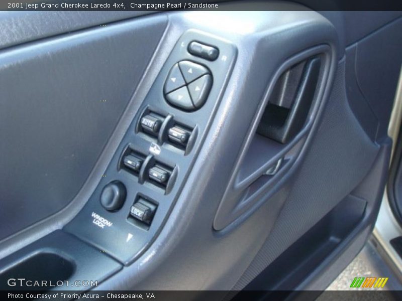 Champagne Pearl / Sandstone 2001 Jeep Grand Cherokee Laredo 4x4