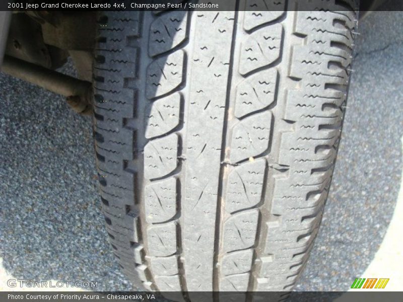 Champagne Pearl / Sandstone 2001 Jeep Grand Cherokee Laredo 4x4