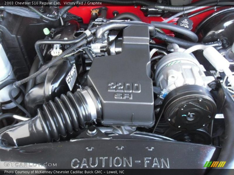 Victory Red / Graphite 2003 Chevrolet S10 Regular Cab